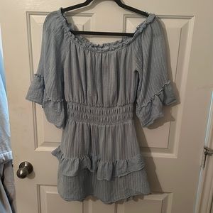 Off the shoulder baby blue flowy summer dress